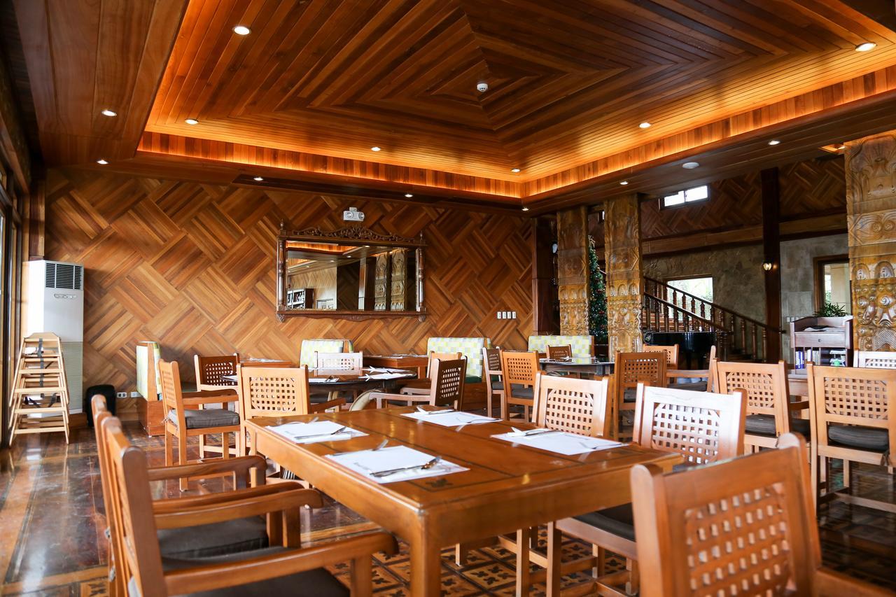 Alta D' Tagaytay Hotel Tagaytay City Exterior photo
